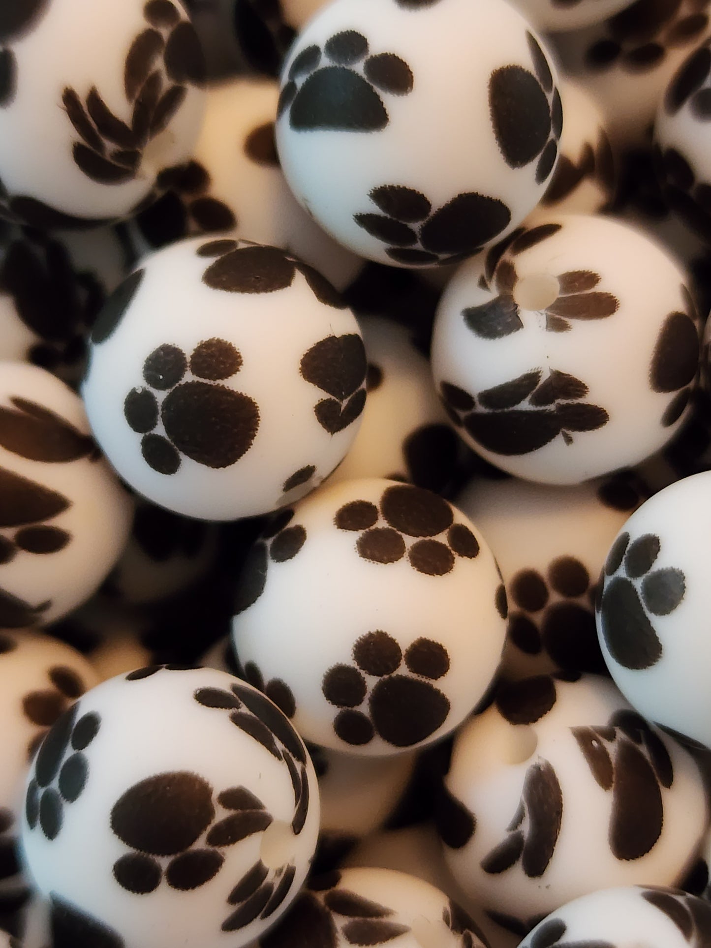 Paw Print 15mm Printed Silicone Beads