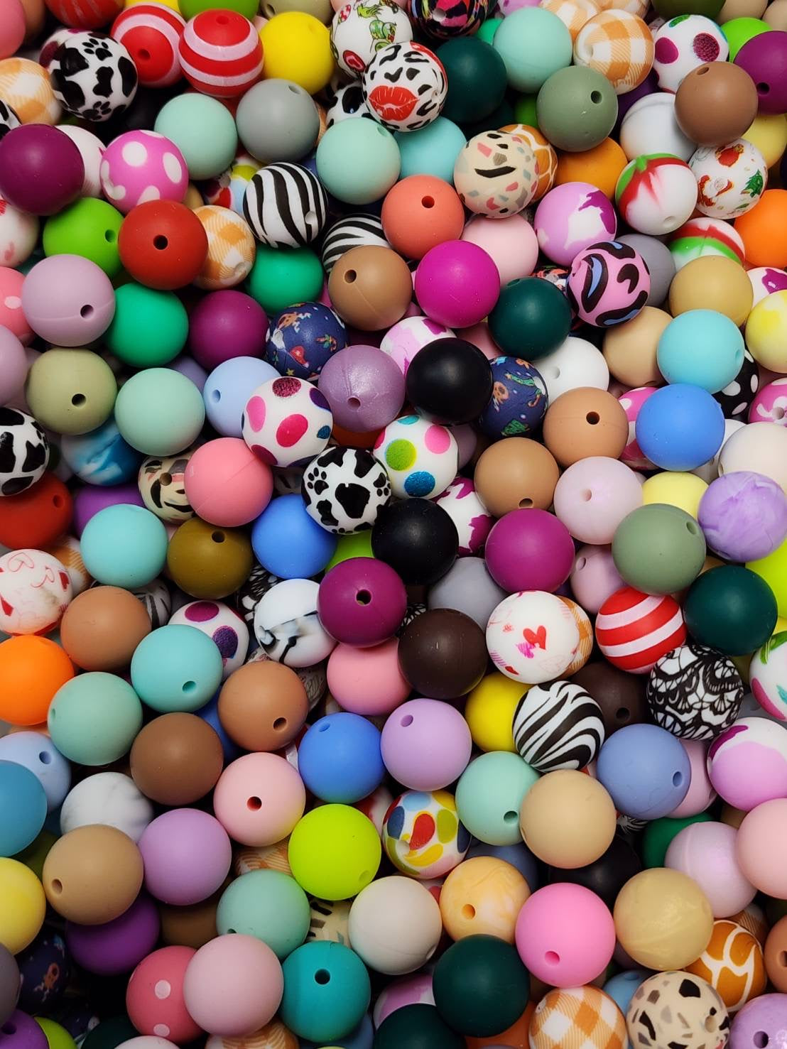 50 Ct 15mm Solid & Printed Silicone Mix