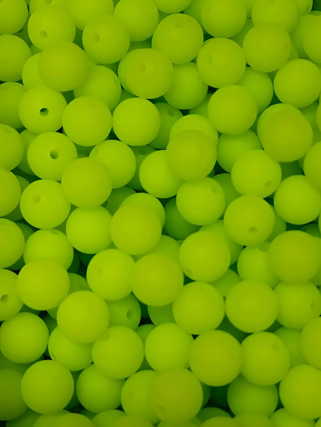 Lemon Chiffon 12mm Silicone Beads