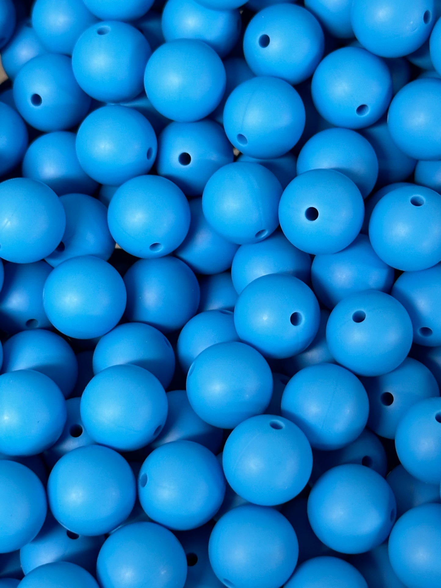 Azue Horizon 12mm Silicone Beads