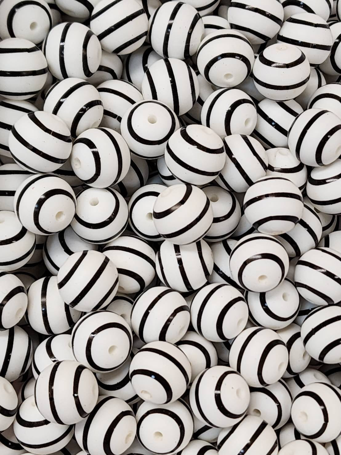 Twilight Twirl 15mm Printed Silicone Beads