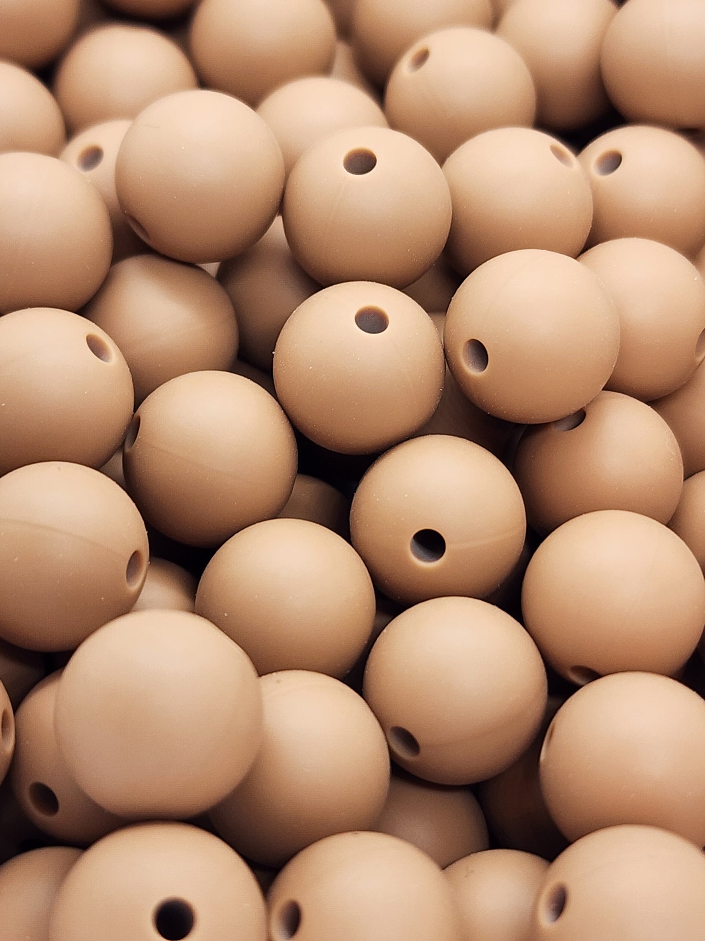 Vintage Taupe 12mm Silicone Beads