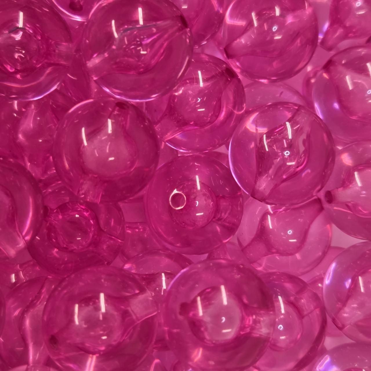 20mm transparent hot pink bubble acrylic bead