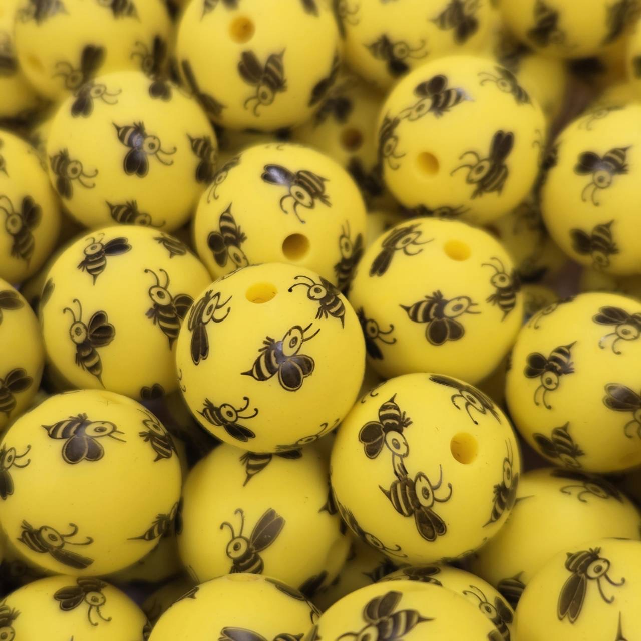 Busy Bee 15mm Printed Silicone Beads