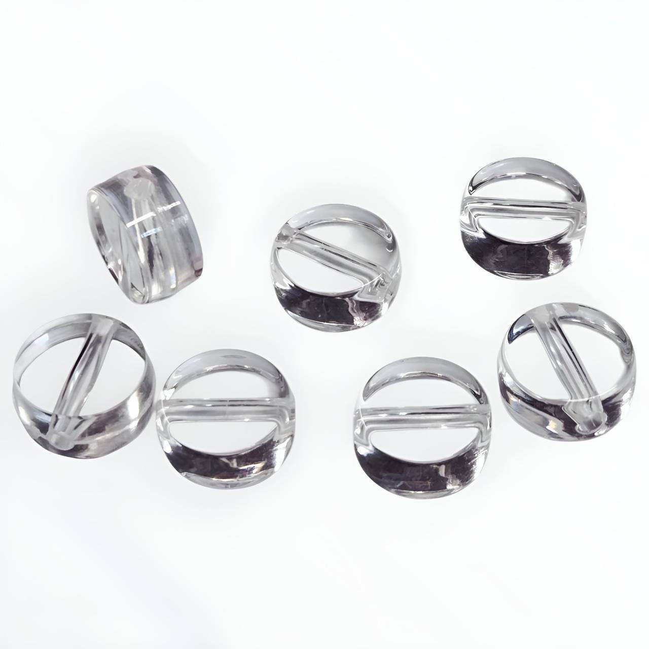 Small round acrylic discs