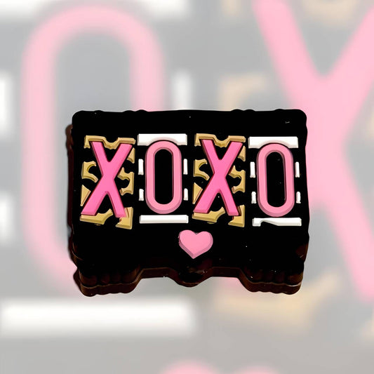 XOXO Focal